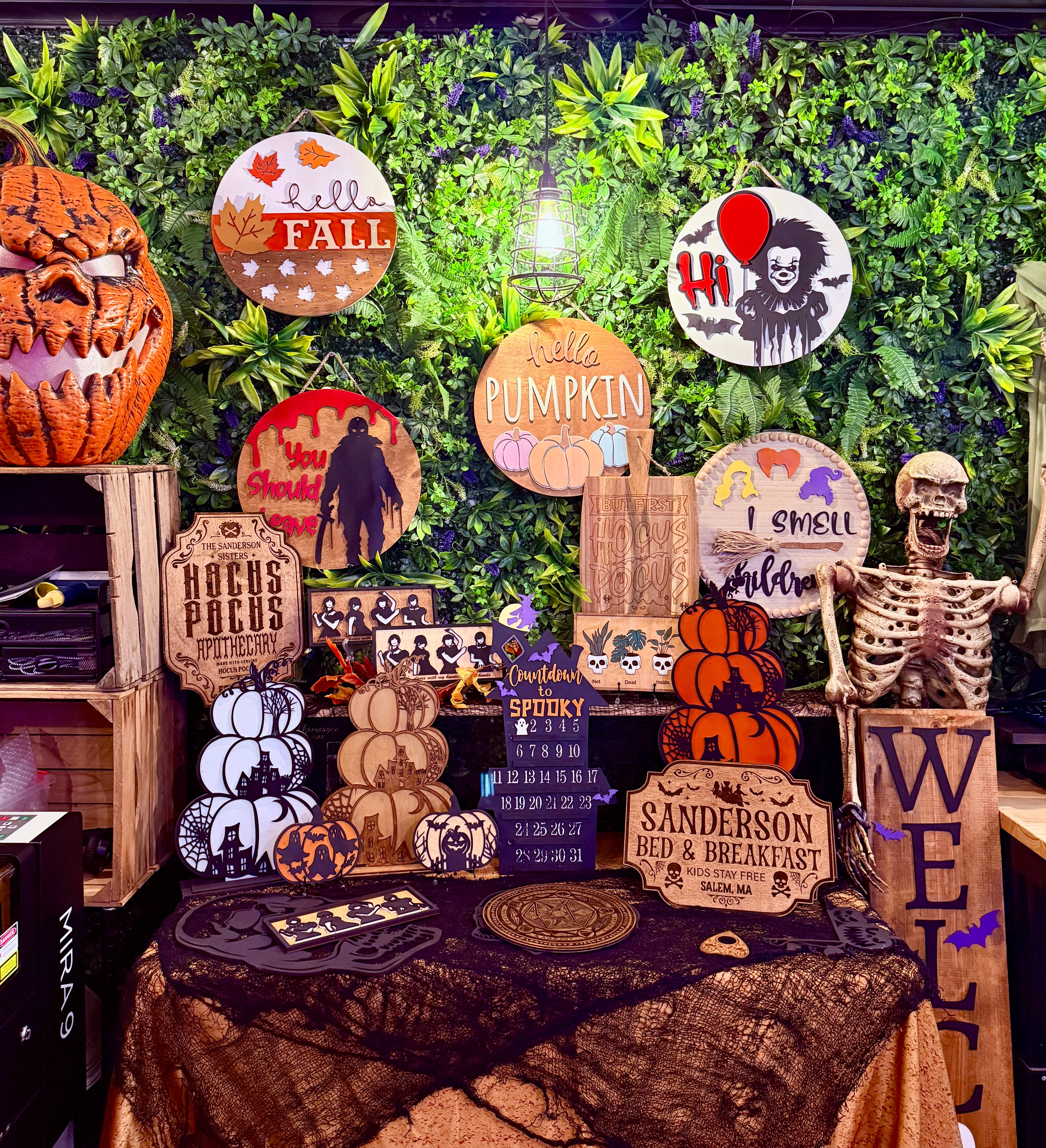 TikTok - LIVE on Air – Fall Clearance