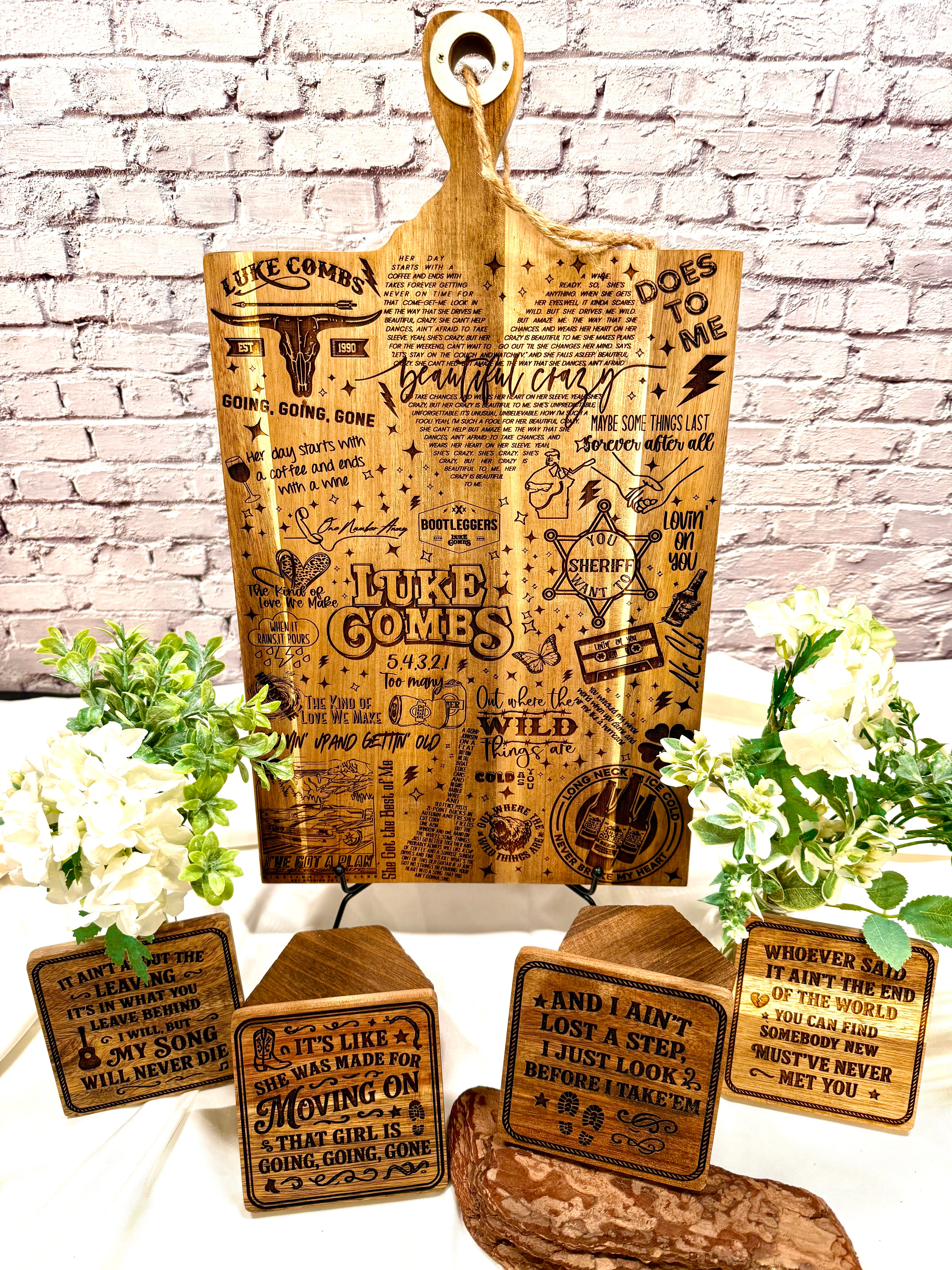 Abby’s Country Kitchen Essential Board & Coaster Set